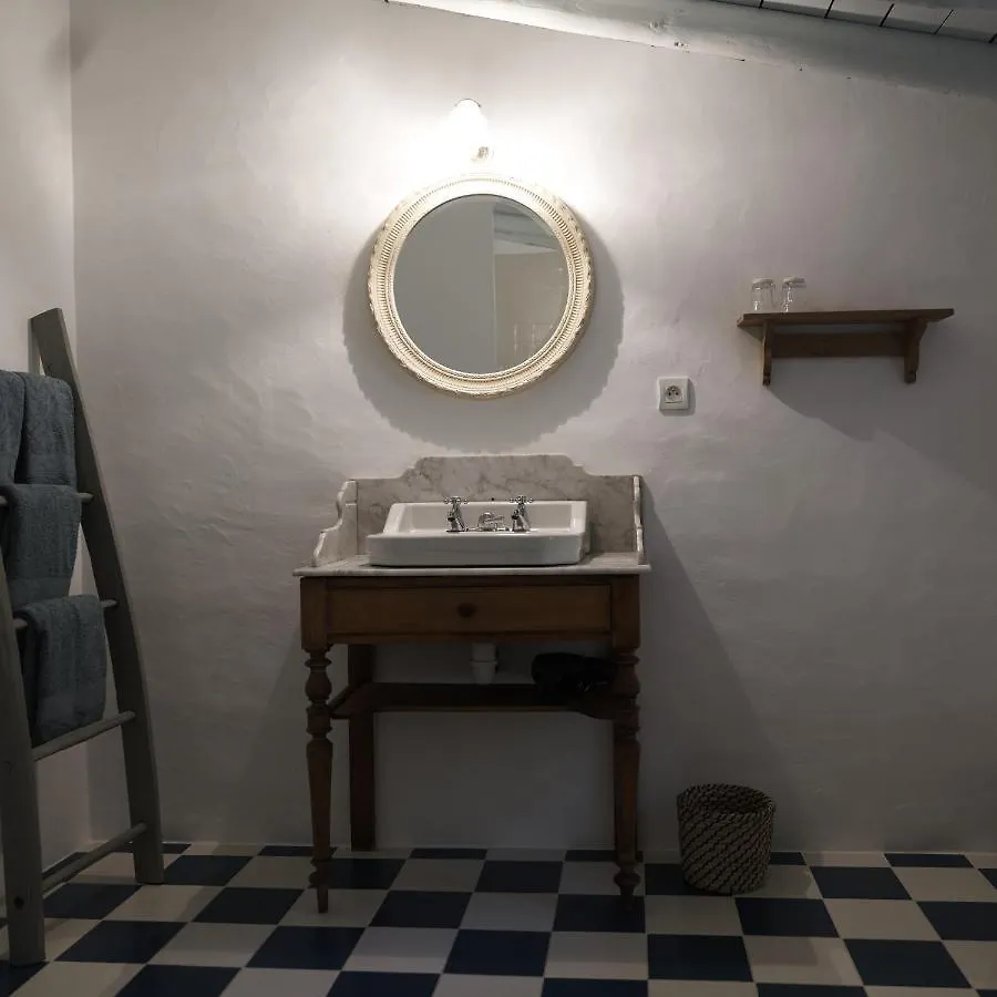 La Cour Du Marronnier Hotel Pont-de-Barret 3*,  France