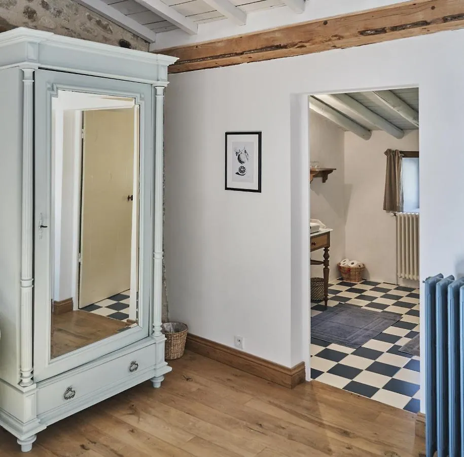 La Cour Du Marronnier Hotel Pont-de-Barret 3*,
